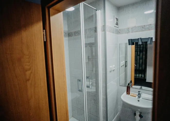 בית הארחה House Hradec Králové