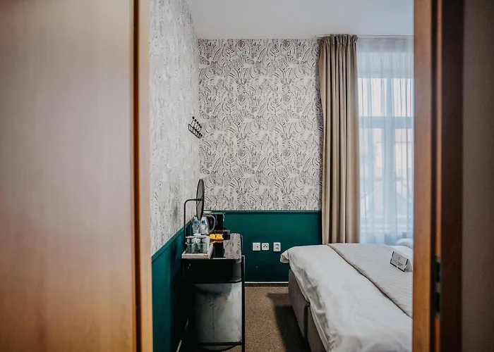 בית הארחה House 4*